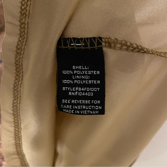 NEW Blu Pepper Sweetheart Neck Brown Watercolor Floral Ruffle Hem Dress Size S - Picture 5 of 8